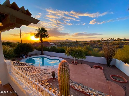 15951 Thistle Dr, Scottsdale AZ 85268-4348 exterior