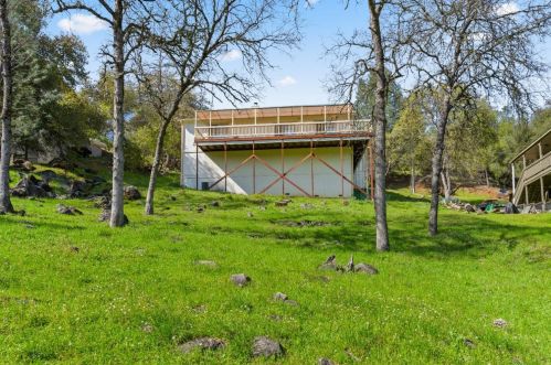 13688 Sun Forest Dr, Lake Wildwood CA  95946-9123 exterior