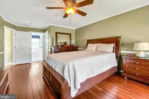 233 Beech Ln, Swedesboro NJ  08085-4033 exterior