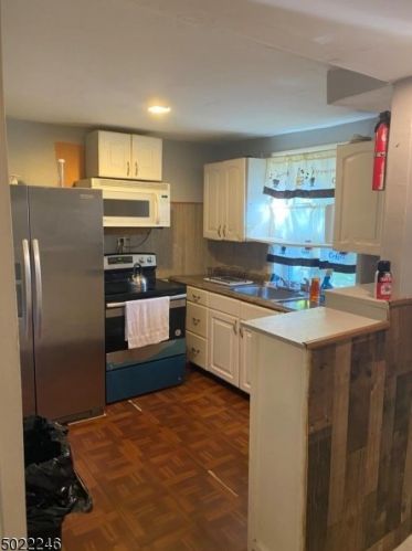 10 Mechanic St, Dover NJ  07801-1823 exterior