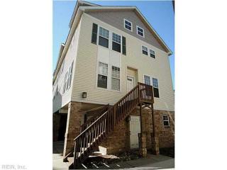 9577 8th Bay St, Norfolk, VA 23518-1241