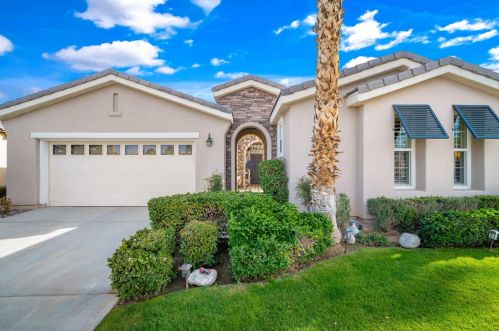 60250 Desert Rose Dr, La Quinta, CA 92253-9314