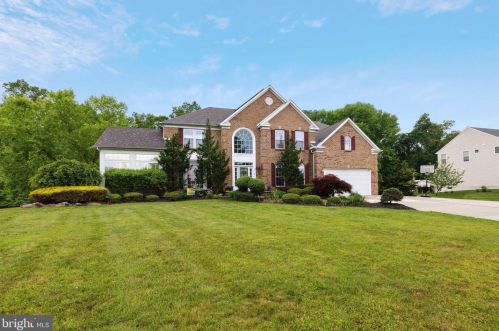 21 Kristen Ln, West Deptford, NJ 08051-1660