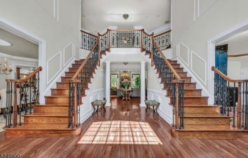 22 Fieldview Dr, Sparta NJ  07871-2744 exterior