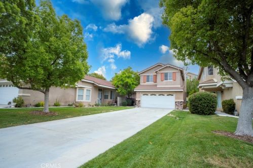 25433 Fitzgerald Ave, Santa Clarita, CA 91381-2314