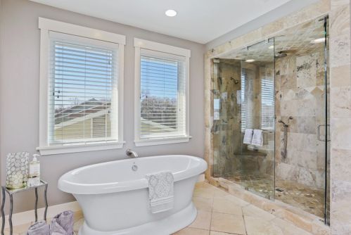 10817 Goldsborough Cir, Valley Home CA 95361-7649 exterior