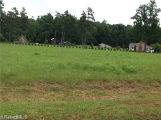 7103 Mcclay Dr, Kimesville, NC 27298-7512