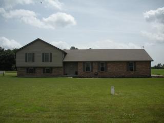 877 Blee Rd, Springfield, OH 45502-7424