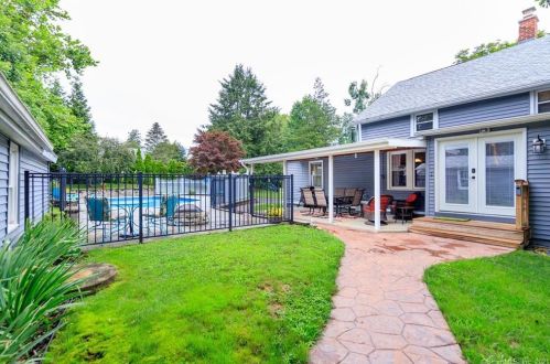 23 Tetreault Ave, Norwich CT  06360-1949 exterior