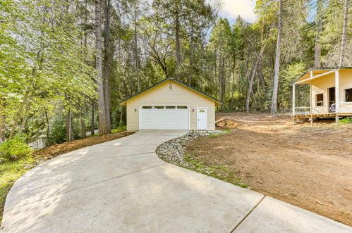 5257 Cold Springs Dr, Michigan Bluff CA  95631-9740 exterior