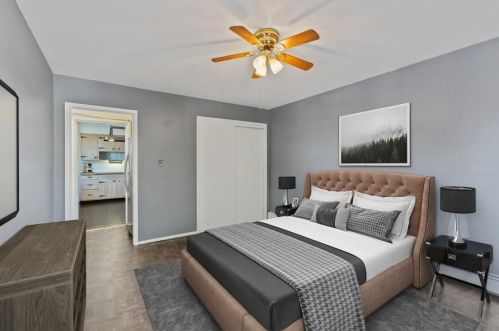 73 49th St, Bayonne NJ  07002-4015 exterior