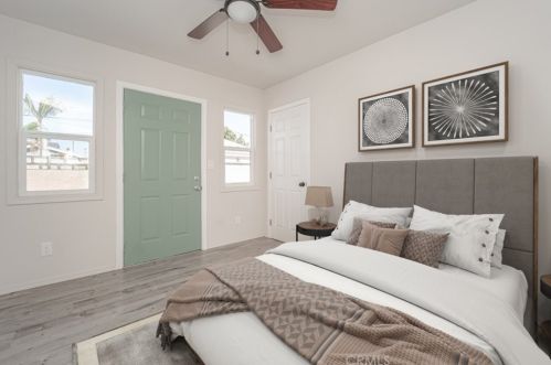 1813 Queensdale St, Compton CA 90221-1930 exterior