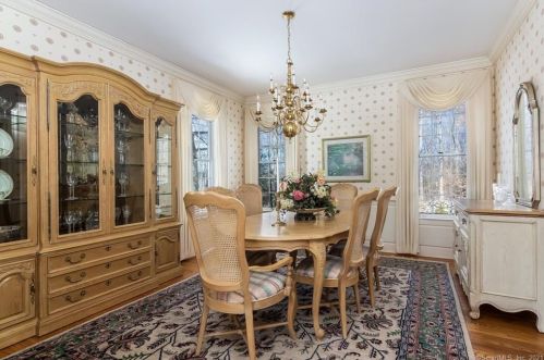 11 Blueberry Hill Reserve, Deep River CT  06419-2330 exterior