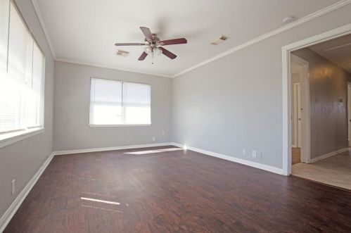 508 Farrer St, Angleton, TX 77515-5028