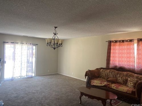 16222 Vallejo St, Victorville, CA 92395-3694