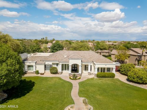 2718 Vista Verde Ct, Gilbert, AZ 85298-2082