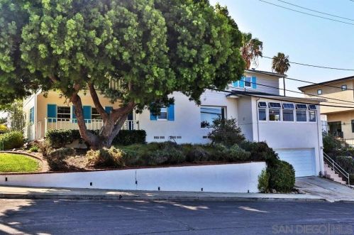2075 Willow St, San Diego, CA 92106-1852