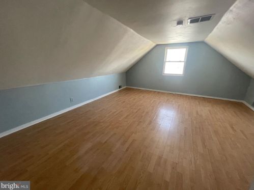 931 Center Ave, Gloucester NJ  08031-1610 exterior