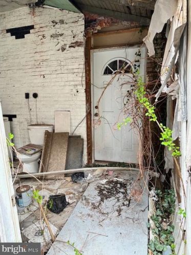 902 Chelten Ave, Philadelphia PA 19138-1714 exterior