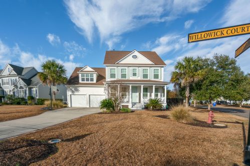 1600 Willowick Ct, Mount Pleasant SC  29466-8172 exterior
