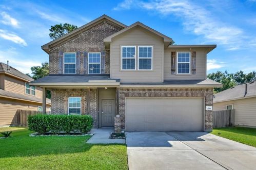 17618 Kayla Springs Ln, Humble, TX 77396-2152