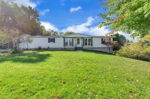 3594 Old Butler Rd, New Castle PA  16101-9027 exterior