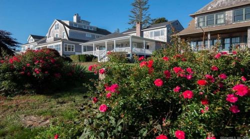 86 Shore Ave, Groton CT  06340-5813 exterior
