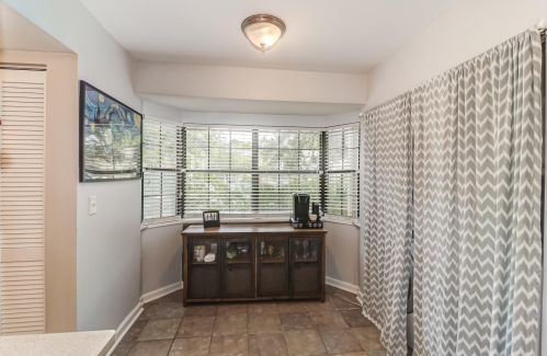1823 Parc Vue Ave, Mount Pleasant SC  29464-7512 exterior
