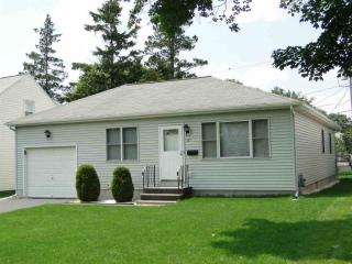 12 Bancroft St, Albany, NY 12208-1606