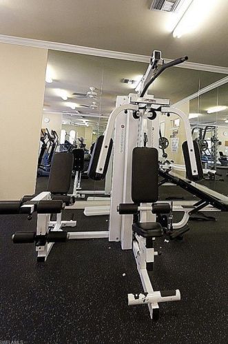 5076 Post Oak Ln, Naples FL  34105-4526 exterior