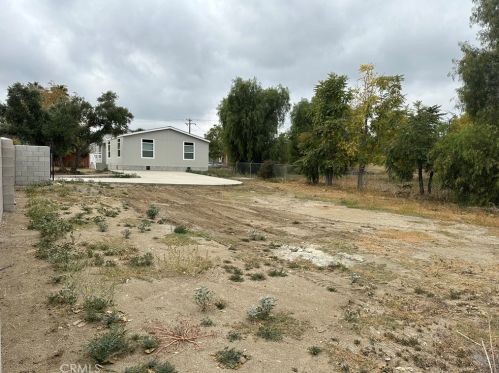 25849 State Highway 74, Perris, CA 92570-5709