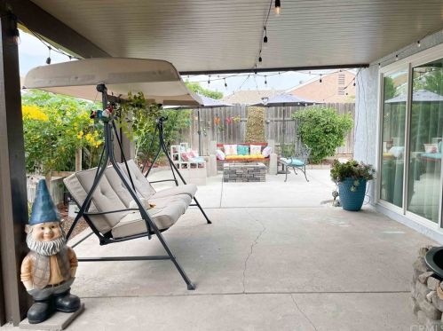 860 Plumwood St, Colton CA  92324-4523 exterior