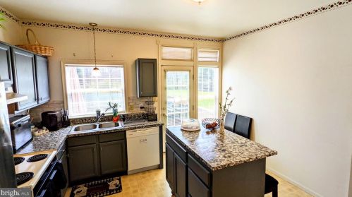 4102 Brookside Ct, Molino PA  17961-9315 exterior