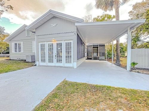 475 French Ave, Orange City, FL 32763-5177
