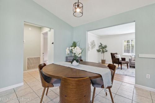 468 Tulip Dr, Sebastian FL  32958-5564 exterior