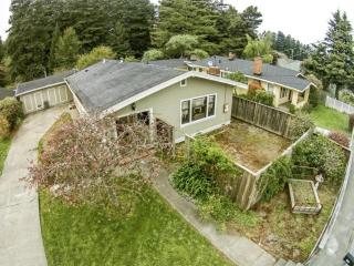 1748 Myrtle Ave, Eureka CA  95501-1415 exterior