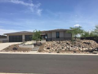 19611 39th Dr, Glendale, AZ 85308