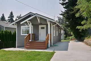 10623 57th Ave, Seattle, WA 98178-2231