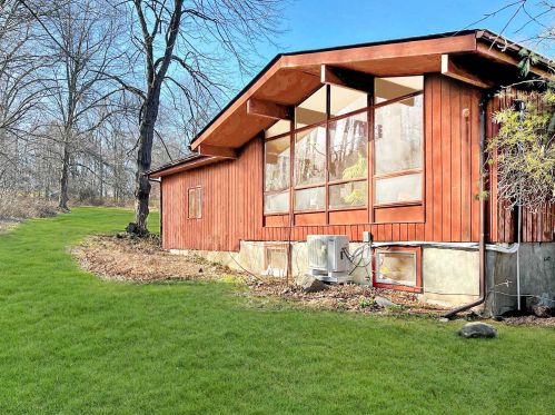 275 Toleman Rd, Washingtonville, NY 10992-1241