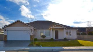 5311 22 Ave, Kennewick WA  99338-2516 exterior