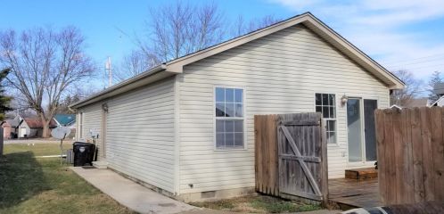 34 A St, Wilmington, OH 45177-1302