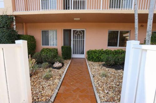 5906 Crystal Shores Dr, Boynton Beach, FL 33437-5634