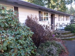 2416 73rd St, Everett WA  98203-5443 exterior