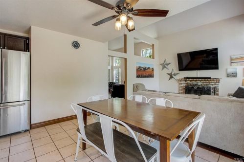 965 Turquoise St, Vacaville CA  95687-7859 exterior