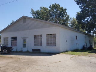 15572 Old Richmond Rd, Keeling, VA 24566-3412
