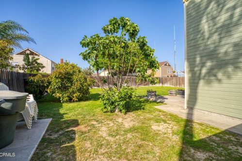 1640 Rivas Ln, Oxnard CA 93035-2749 exterior