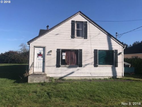 92223 Clover Rd, Tongue Point, OR 97103-6607