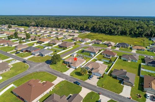 3967 99th St, Belleview FL  34420-7817 exterior