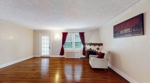 116-24 217th St, Jamaica, NY 11411-1106