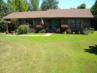 365 Purdy Rd, Leach, TN 38344-4413